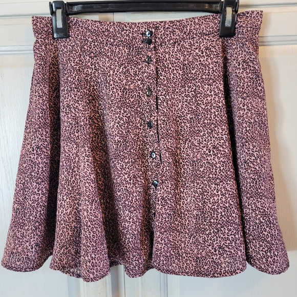 Urban Outfitters Millie Pink Black Leopard Print Button Front Mini Skirt - Picture 1 of 7